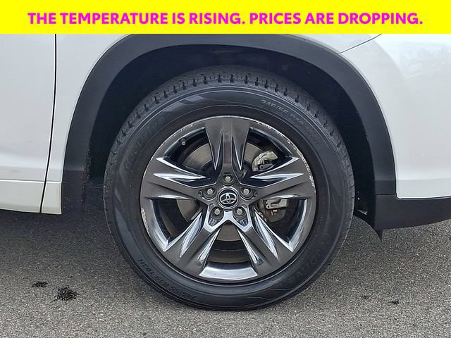 Used 2017 Toyota Highlander Limited Platinum FWD image 10
