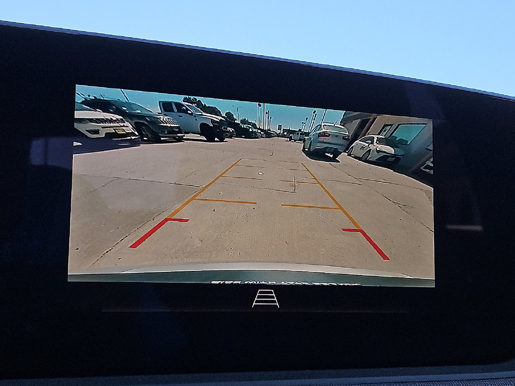 Used 2024 Buick Envista Preferred w/ Advanced Safety Package FWD image 16