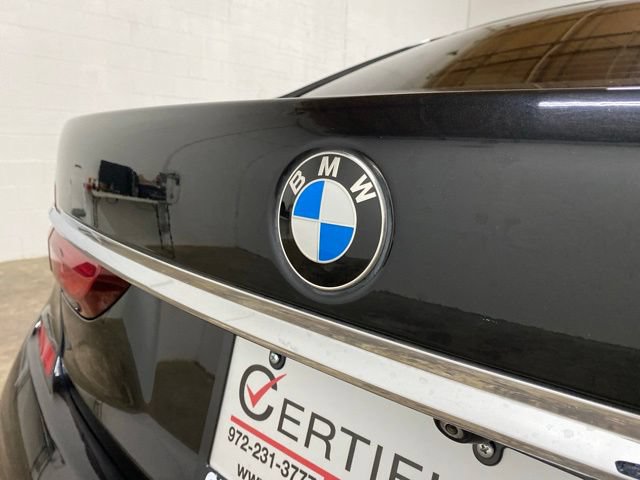 Used 2017 BMW 740i RWD image 97