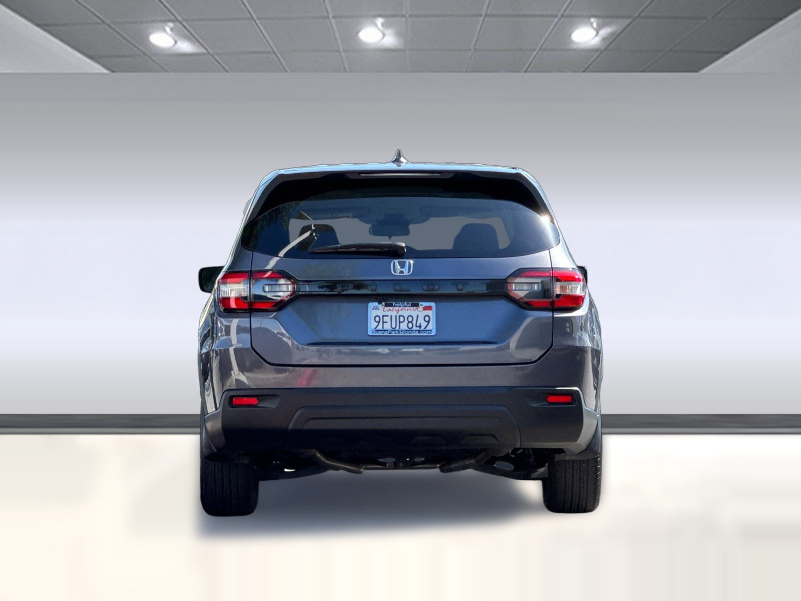 Certified 2023 Honda Pilot LX image 9