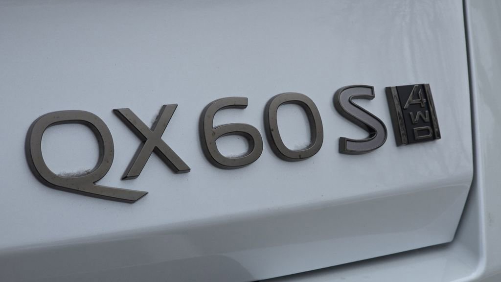 New 2026 INFINITI QX60 Sport image 13