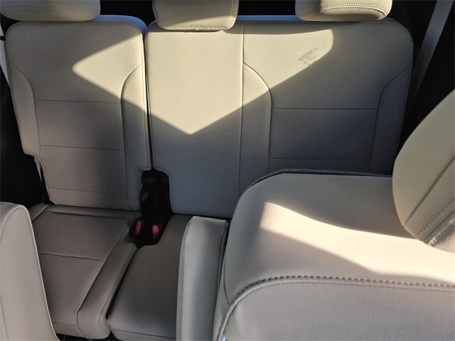 New 2026 Buick Enclave Preferred image 9