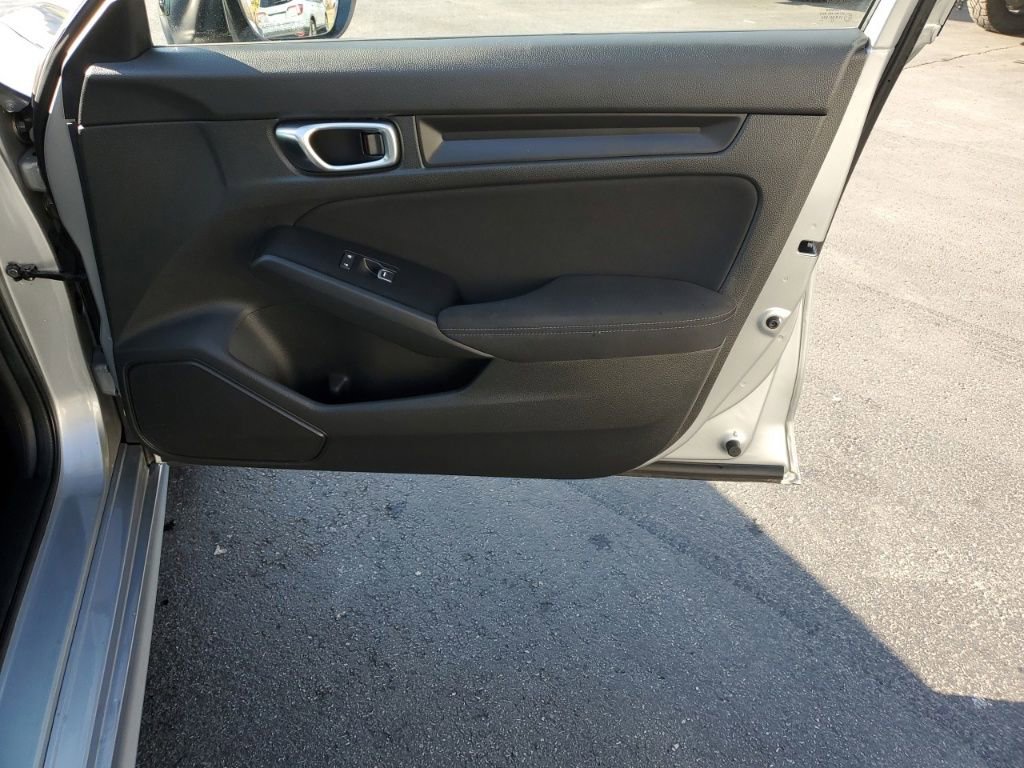 Used 2025 Honda Civic Sport image 29