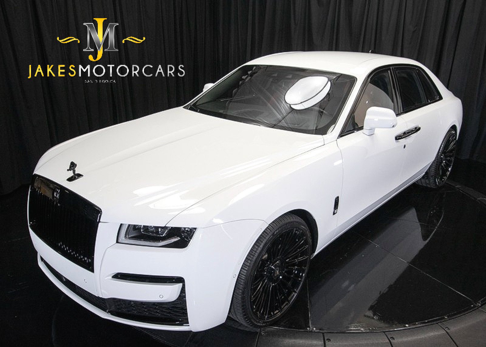 Used 2021 Rolls-Royce Ghost image 25