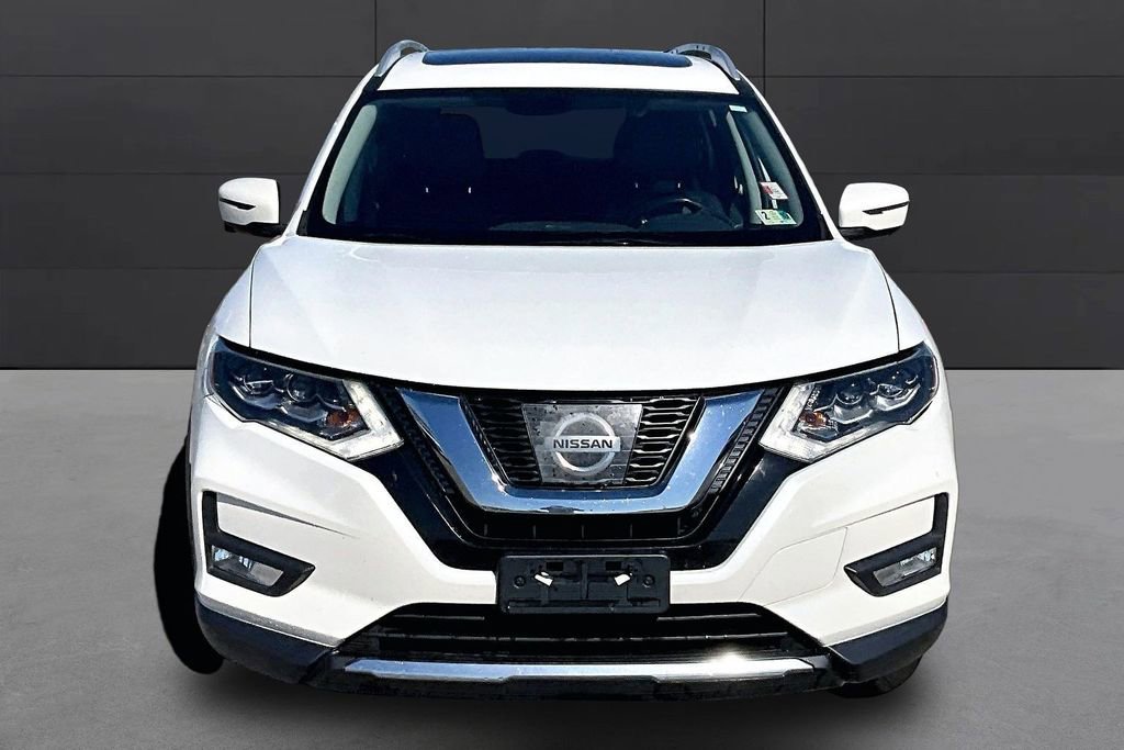 Used 2017 Nissan Rogue SL w/ SL Premium Package AWD/4WD image 3