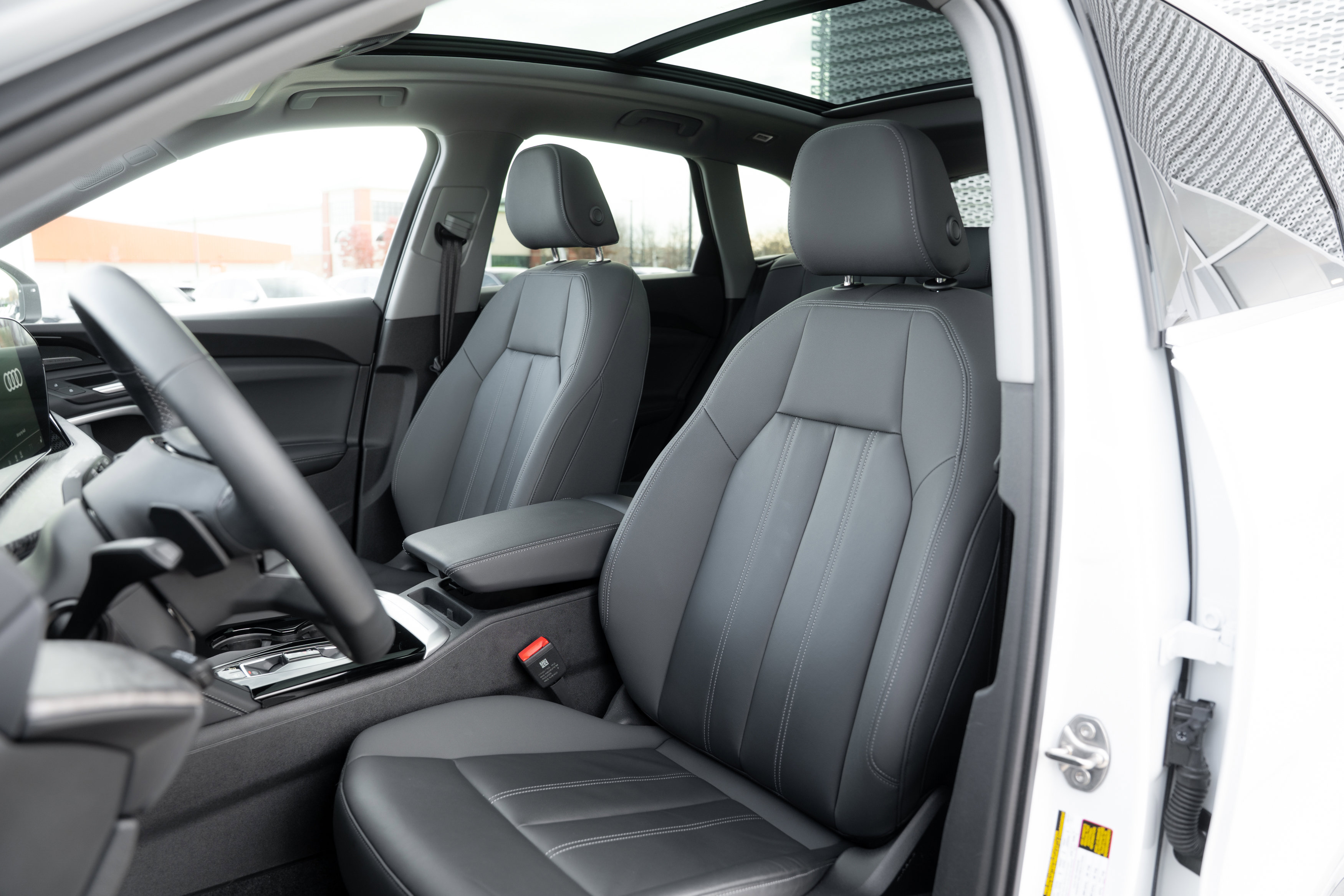 Certified 2025 Audi Q5 Premium Plus w/ Premium Plus image 23