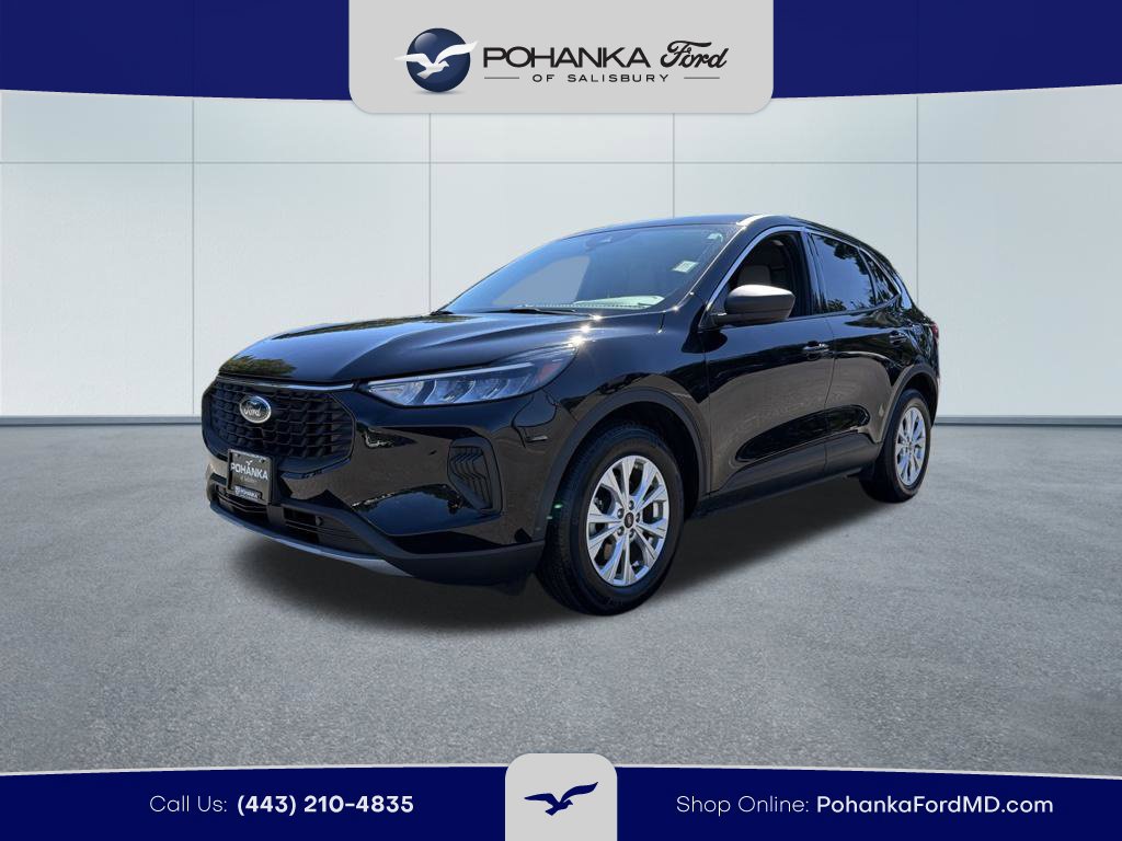 Certified 2024 Ford Escape Active w/ Tech Pack #1 FWD image 2