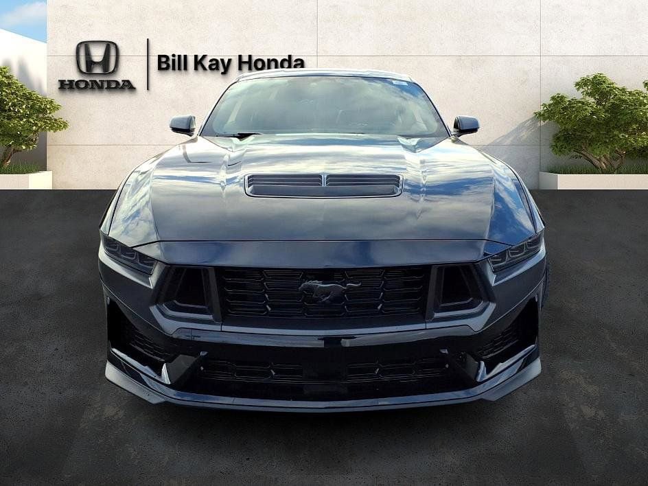 Used 2025 Ford Mustang Dark Horse image 9