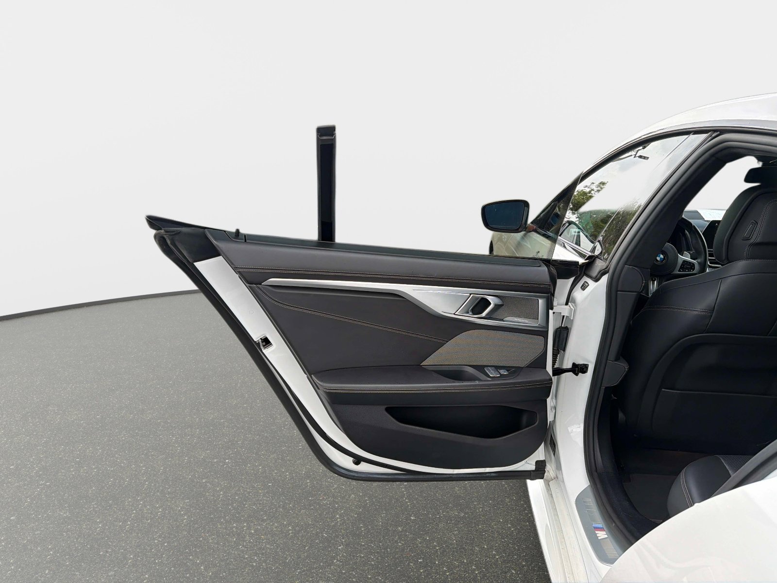 Used 2021 BMW 840i Gran Coupe w/ M Sport Package image 31