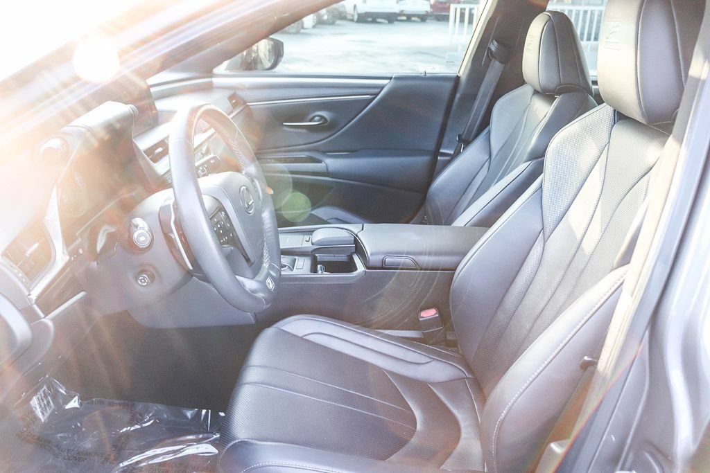 Used 2020 Lexus ES 350 F Sport w/ Accessory Package 2 FWD image 21