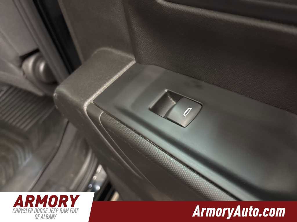 Used 2020 Chevrolet Silverado 1500 Custom w/ Custom Value Package image 26