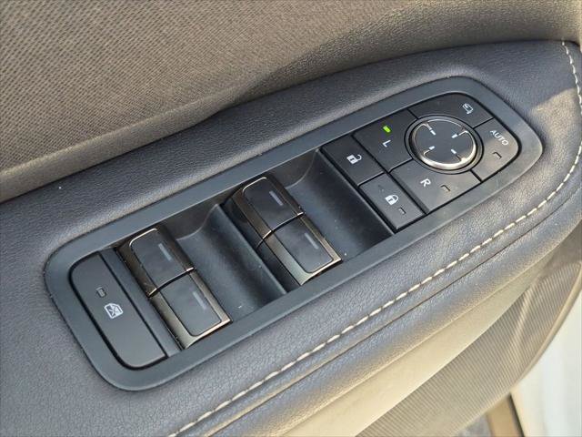 Used 2025 Lexus TX 500h AWD w/ Technology Package image 11