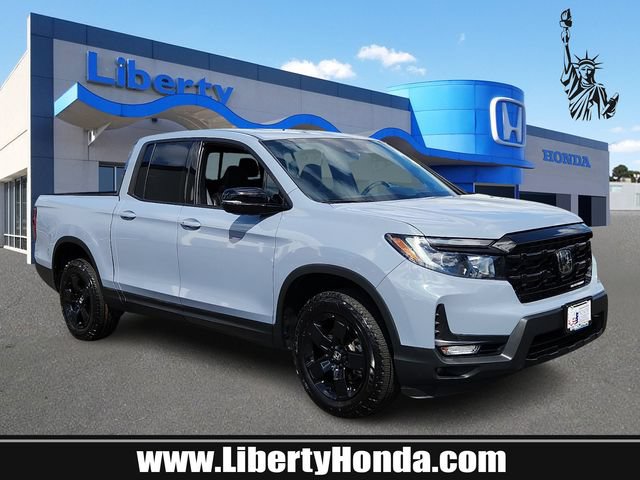 Used 2025 Honda Ridgeline Black Edition image 1