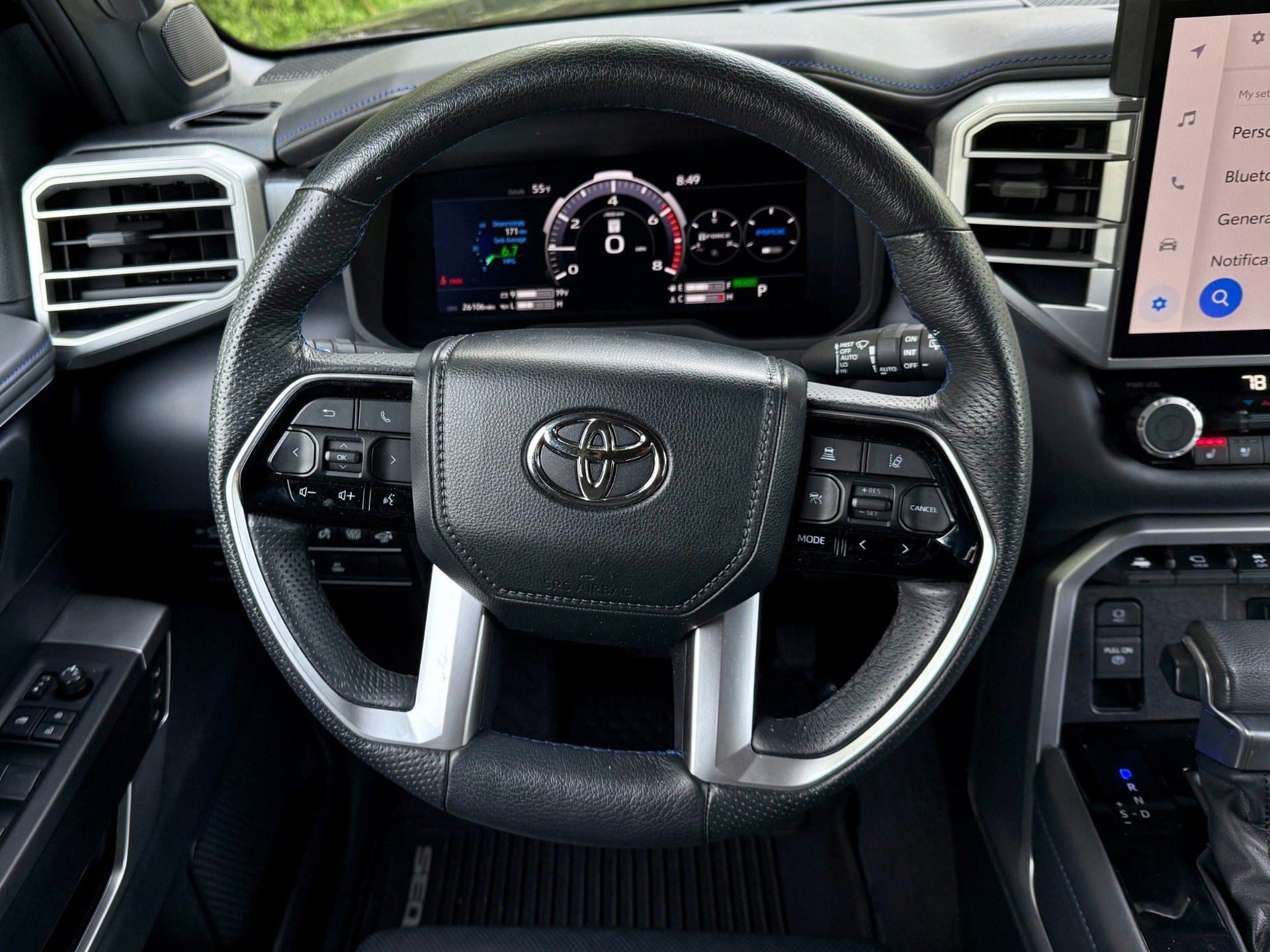 Used 2023 Toyota Sequoia Platinum image 33