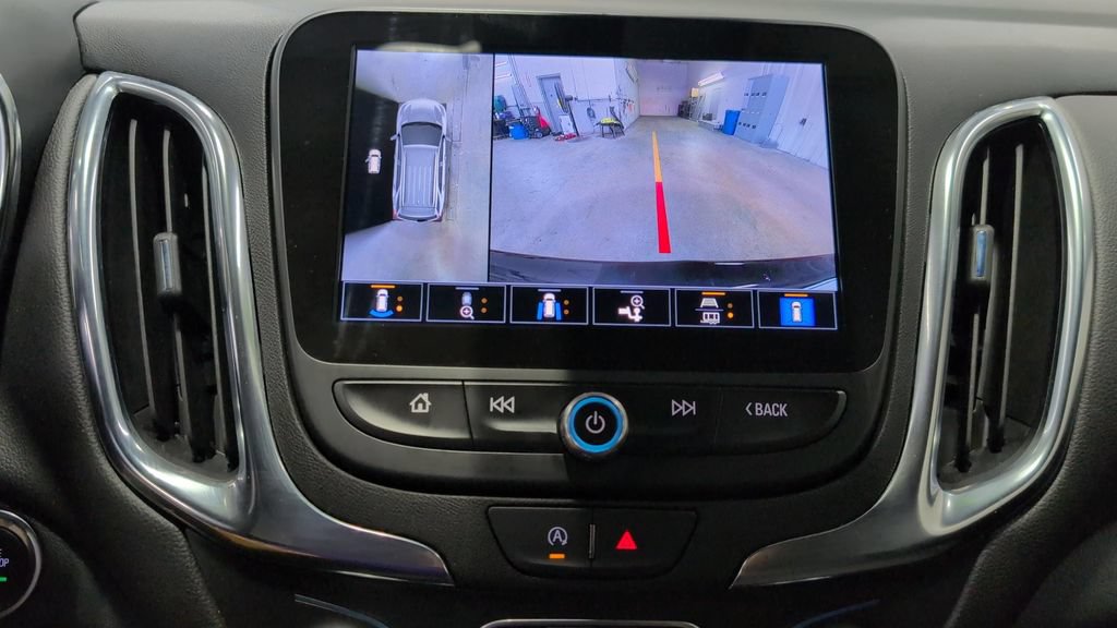 Used 2024 Chevrolet Equinox LT AWD/4WD image 13