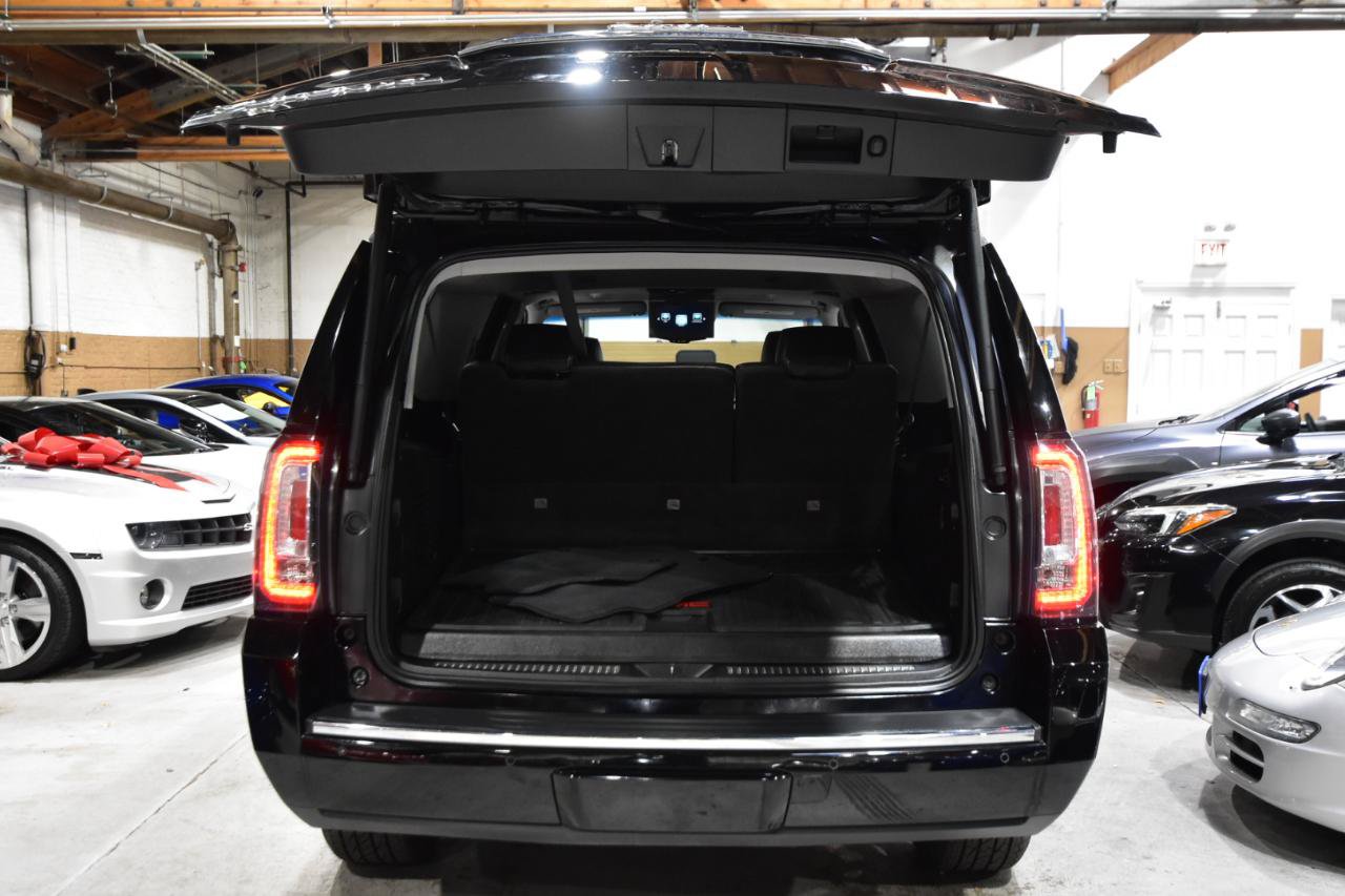 Used 2020 GMC Yukon XL Denali w/ Open Road Package AWD/4WD image 52