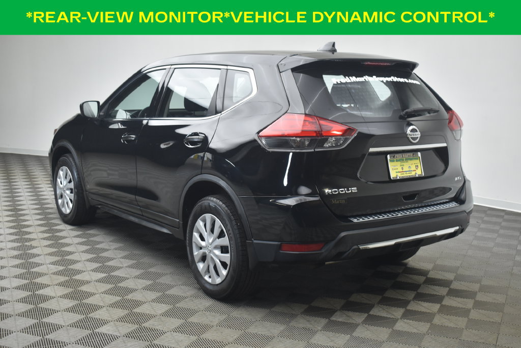 Used 2017 Nissan Rogue S AWD/4WD image 4