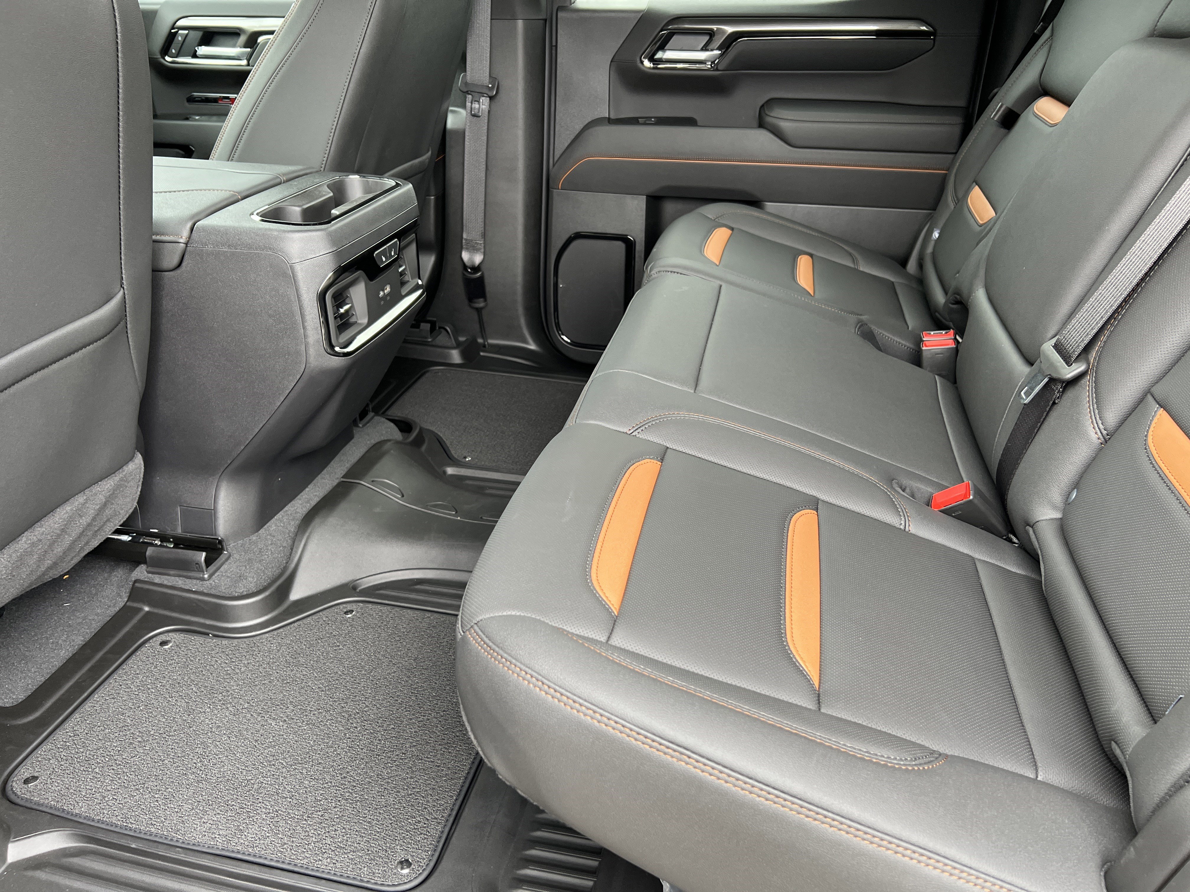 New 2026 GMC Sierra 1500 AT4 AWD/4WD image 16
