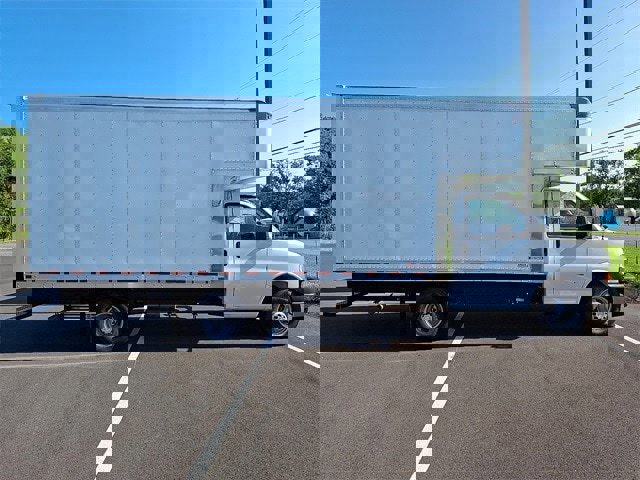 New 2025 Chevrolet Express 3500 w/ Power Convenience Package image 6