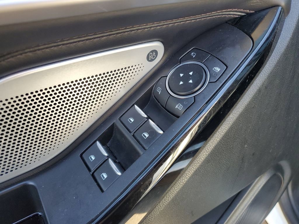 Used 2021 Ford Explorer Platinum AWD/4WD image 24