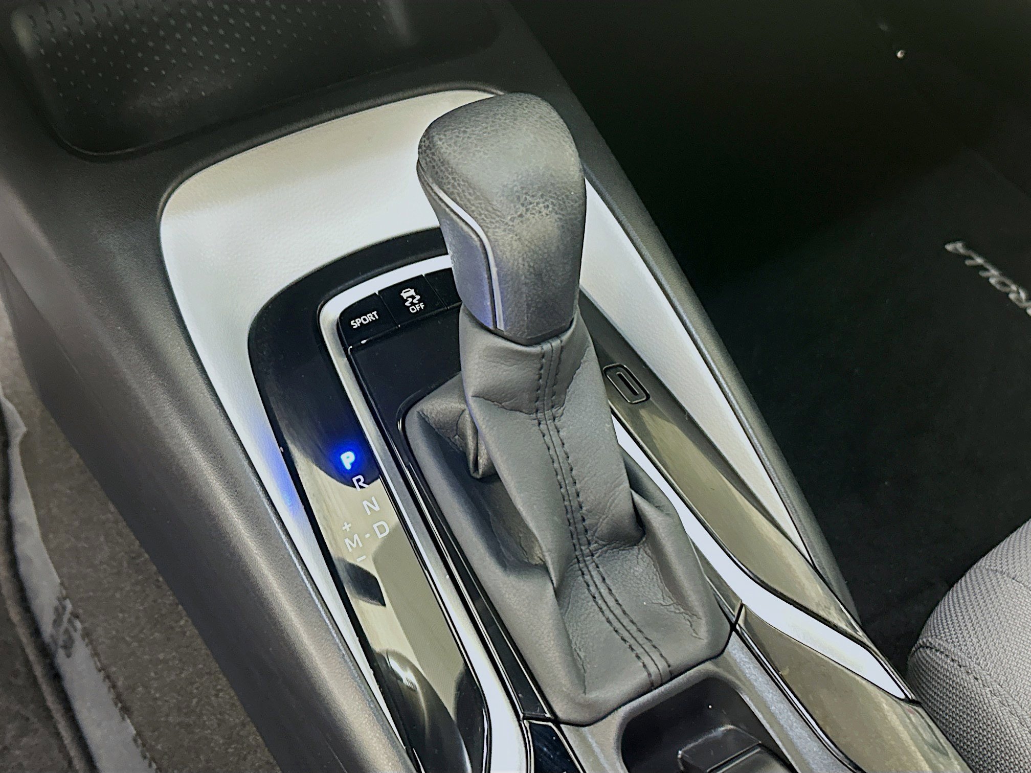 Used 2022 Toyota Corolla SE FWD image 20