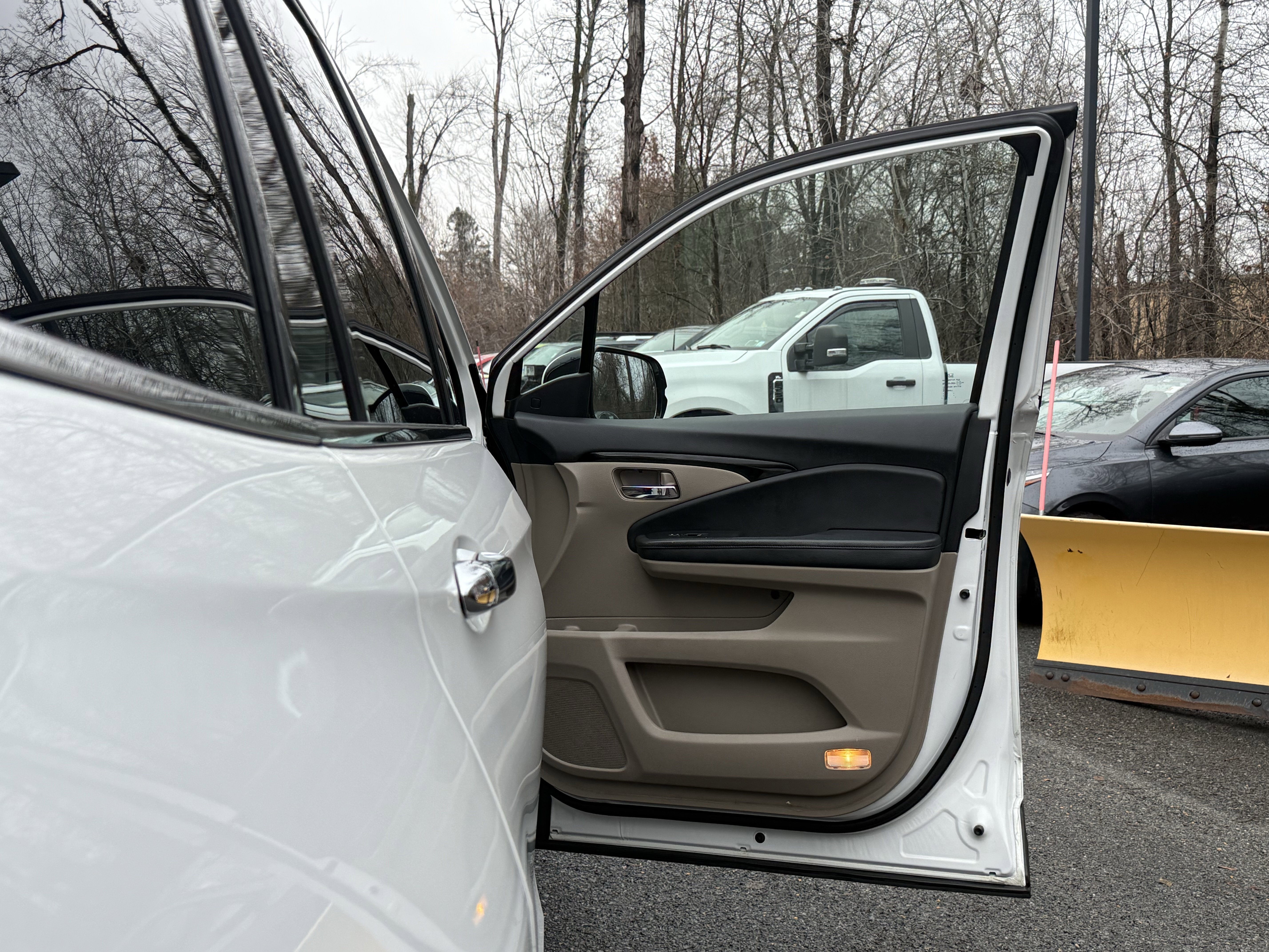 Used 2020 Honda Pilot Touring image 42