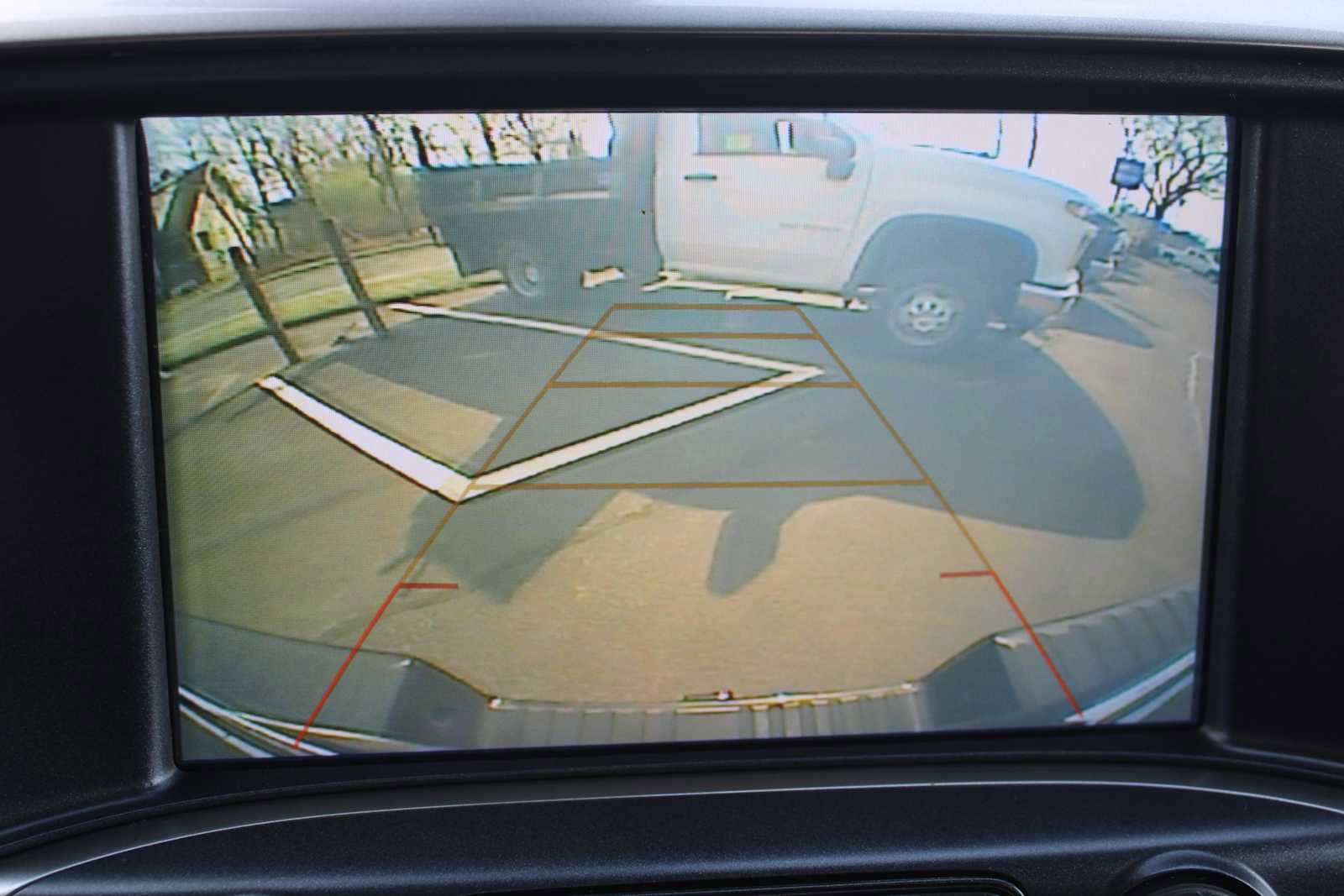 Used 2019 Chevrolet Silverado 1500 LT w/ All Star Edition image 19