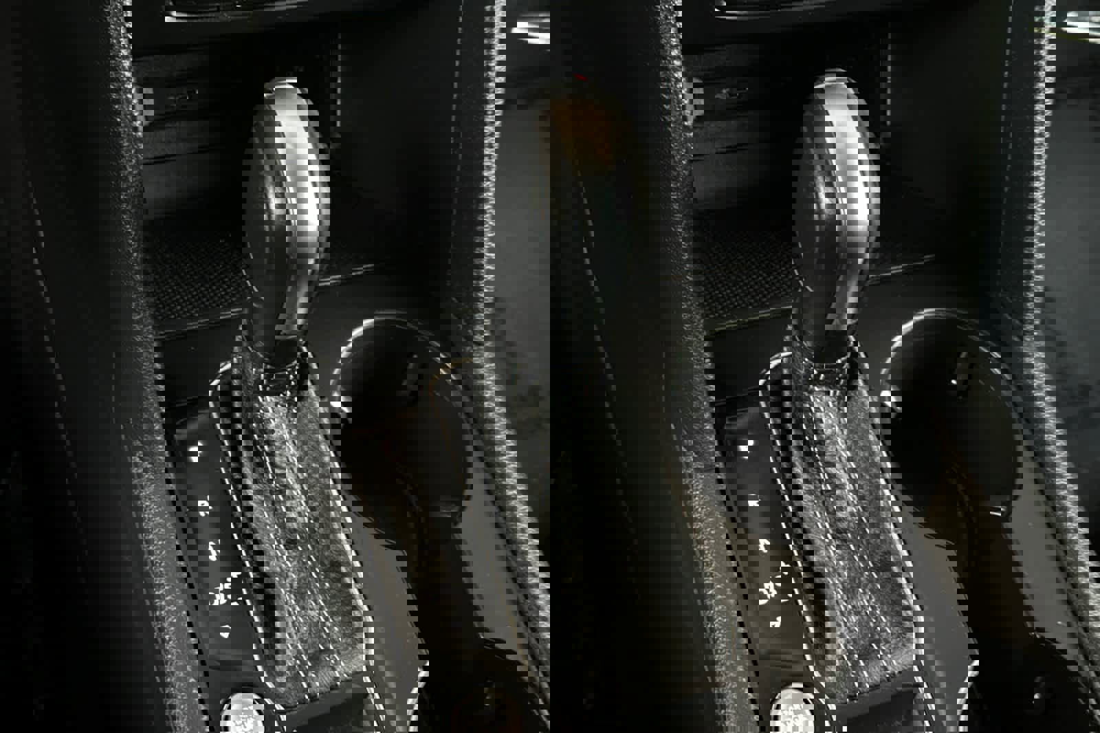 Used 2021 Volkswagen Atlas Cross Sport SE image 23