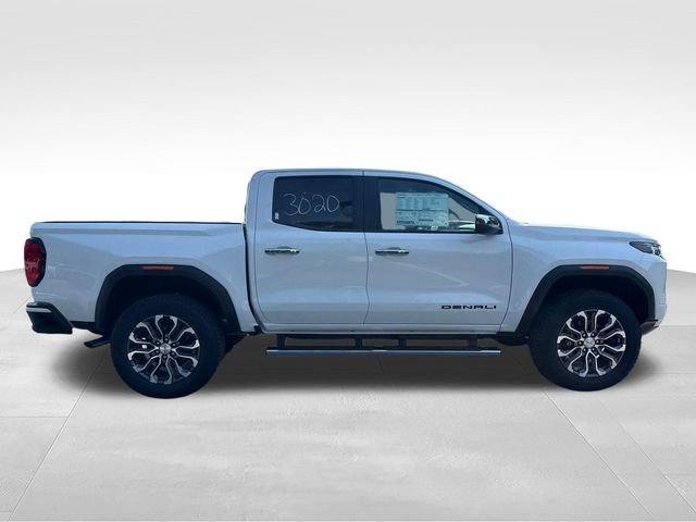 New 2026 GMC Canyon Denali w/ LPO, Black Badging Package AWD/4WD image 6