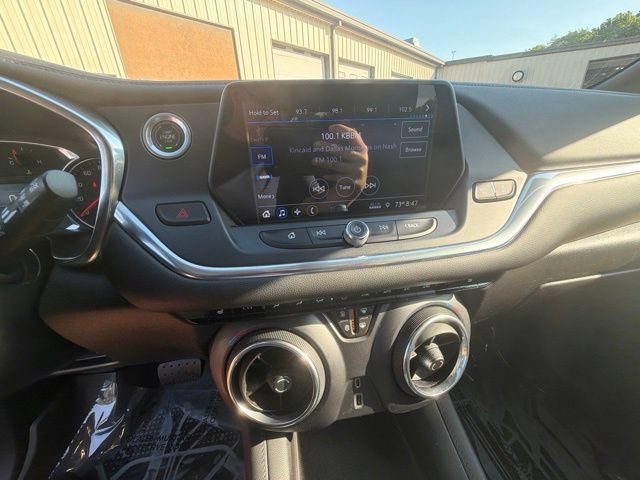 Used 2019 Chevrolet Blazer LT FWD image 21