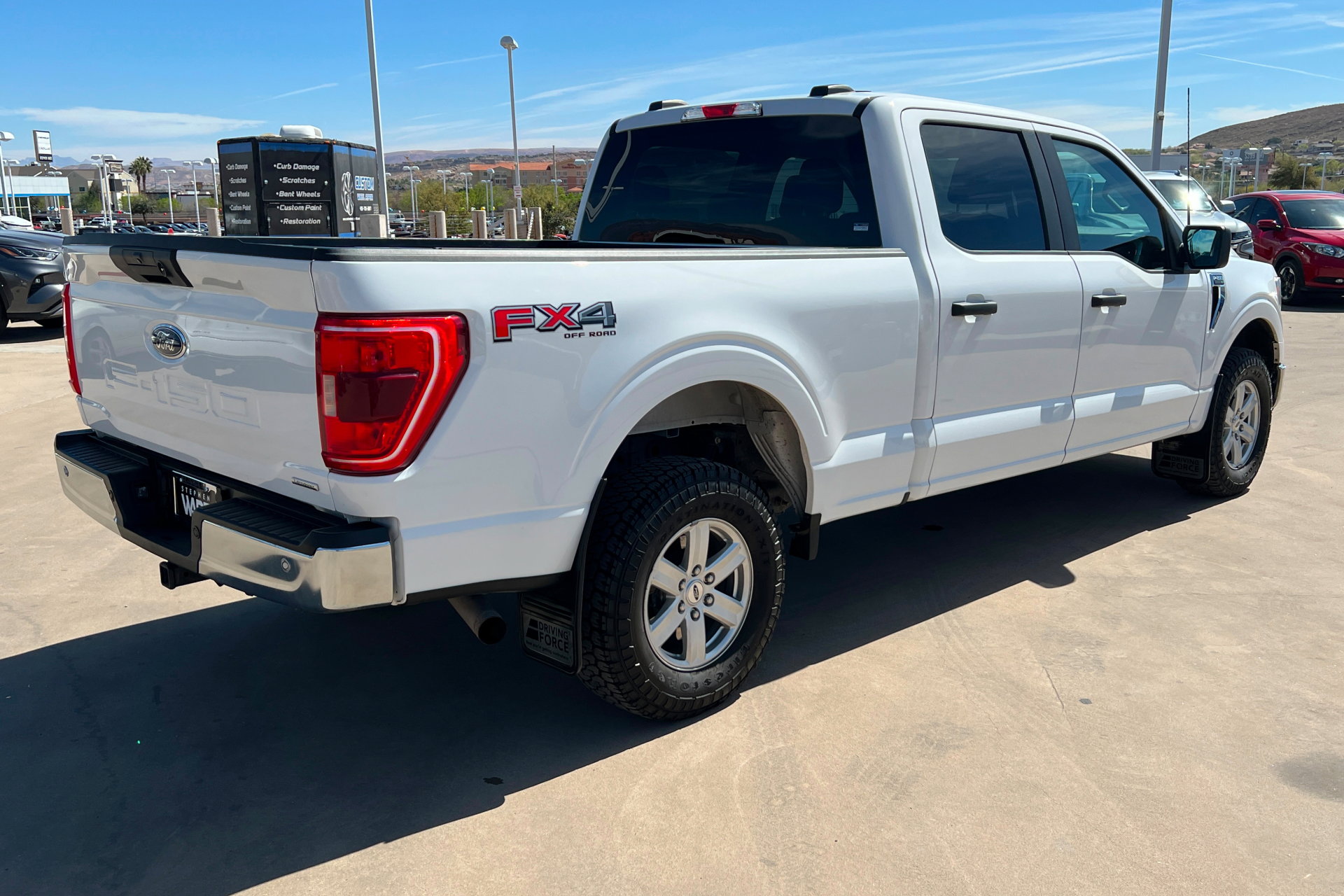 Used 2022 Ford F150 XLT w/ Trailer Tow Package image 5