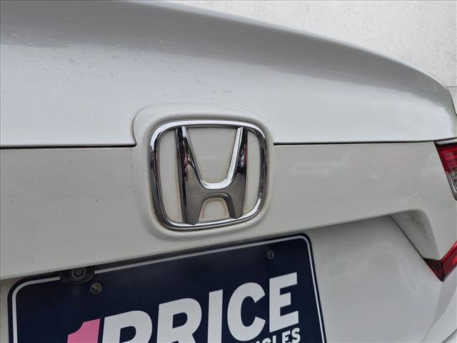 Used 2018 Honda Accord LX image 11