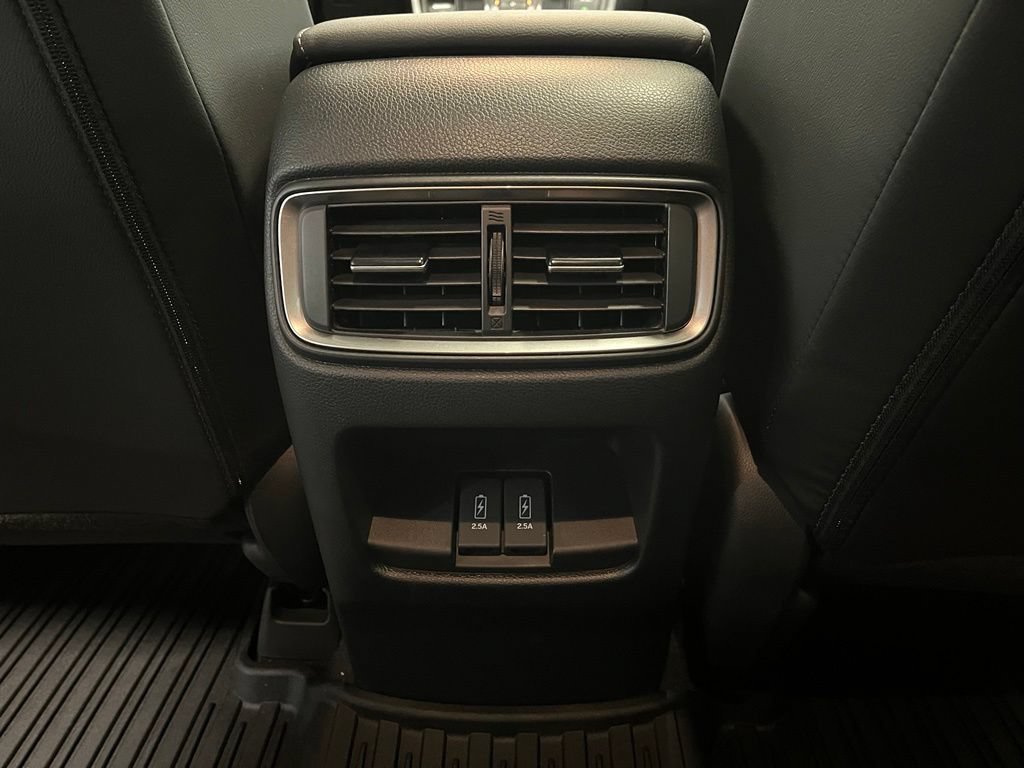 Used 2021 Honda CR-V Touring image 16