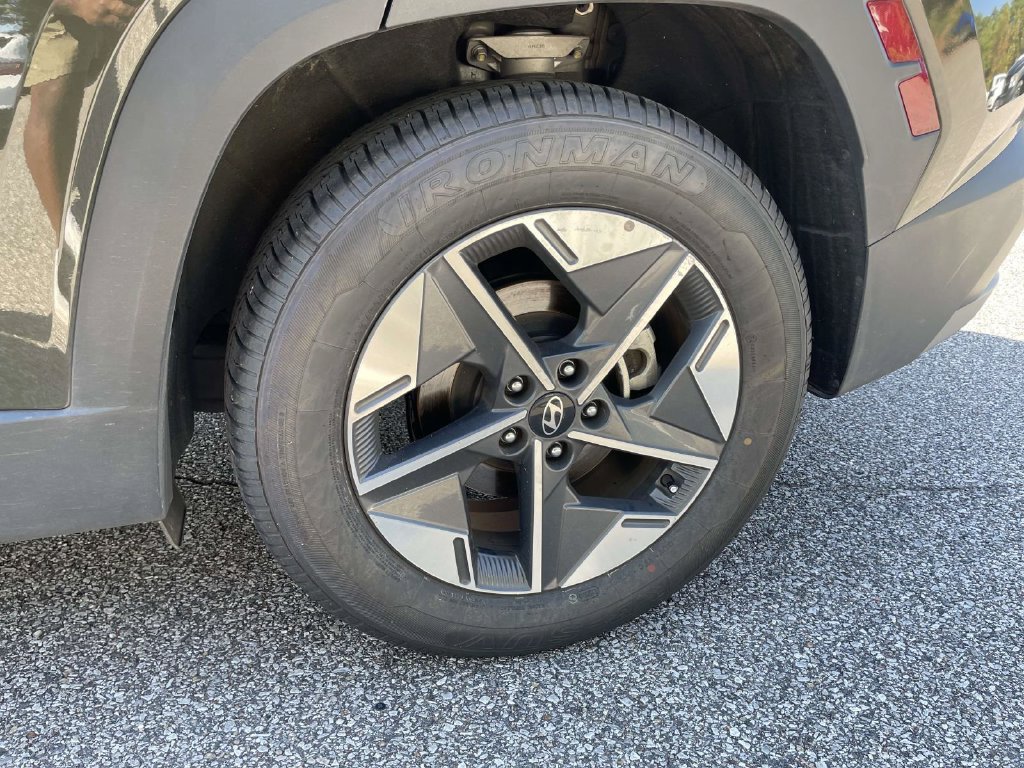 Used 2025 Hyundai Tucson SEL FWD image 10