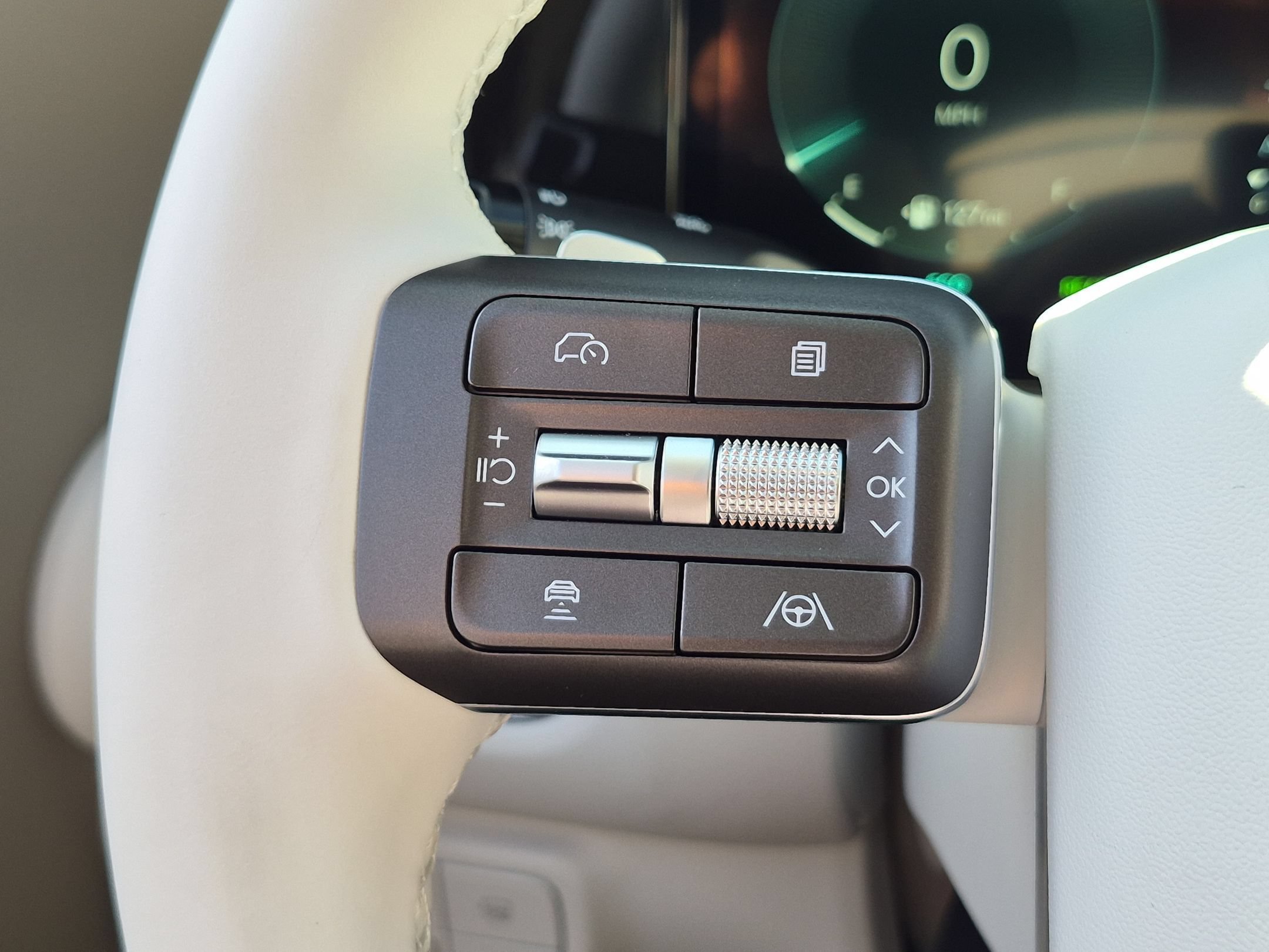 New 2026 Hyundai Palisade SEL Premium FWD image 17