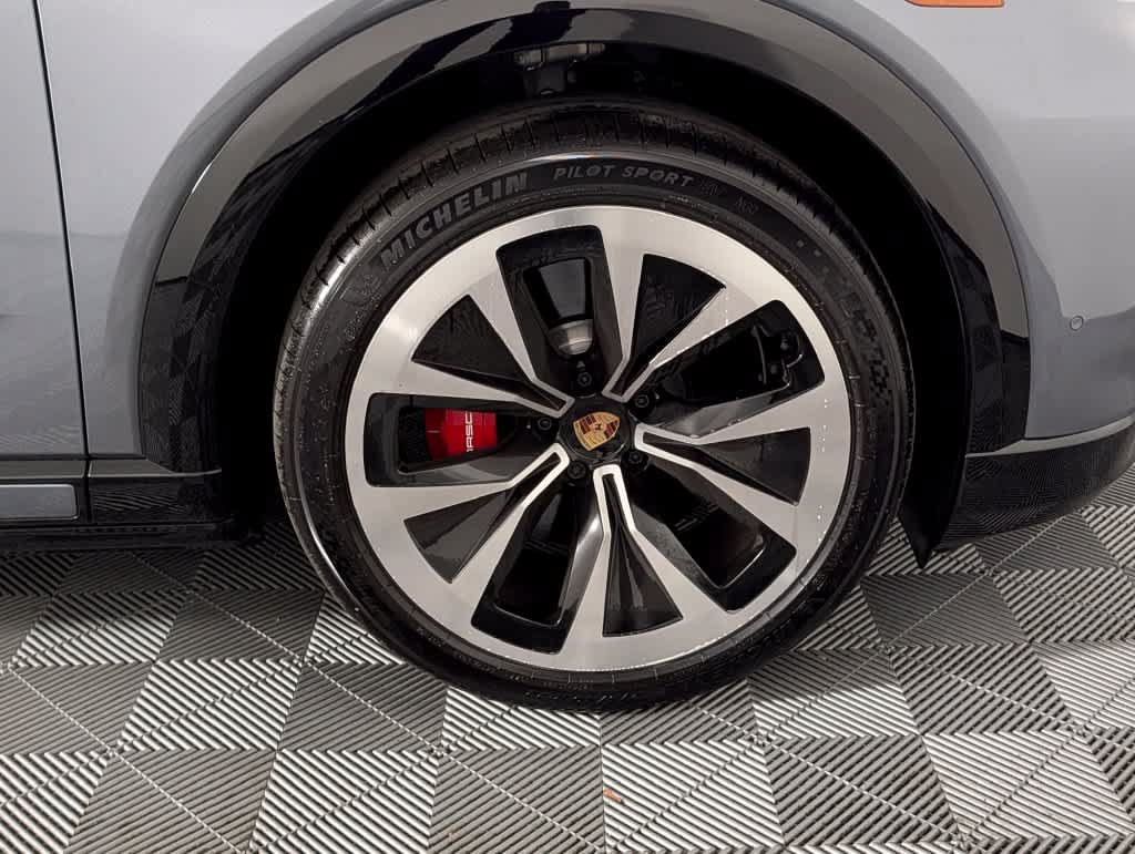 New 2026 Porsche Cayenne S AWD/4WD image 14