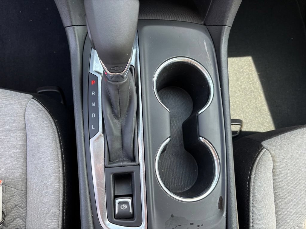 Used 2022 Chevrolet Equinox LS FWD image 18