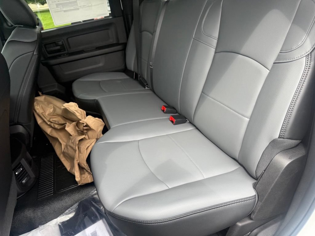 New 2026 RAM 5500 Tradesman w/ Chrome Appearance Group AWD/4WD image 36