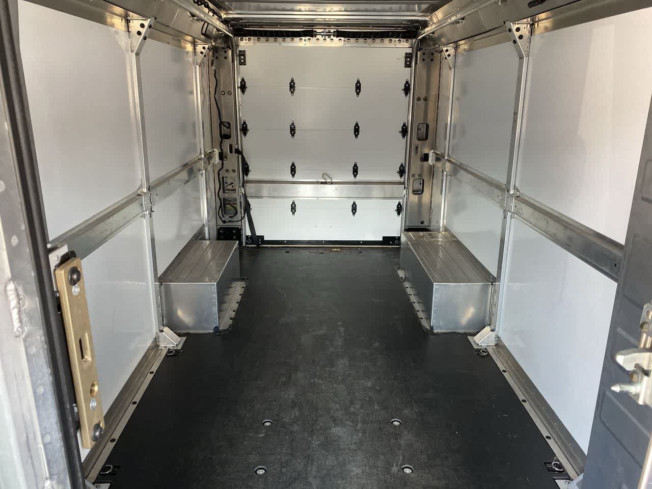 Used 2024 Chevrolet Brightdrop 600 w/ Commercial Equipment Package AWD/4WD image 14