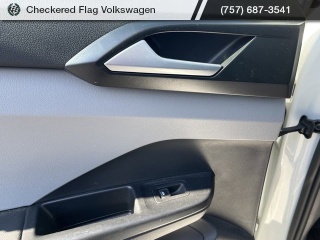 Used 2022 Volkswagen Taos S w/ IQ Drive S Package image 20