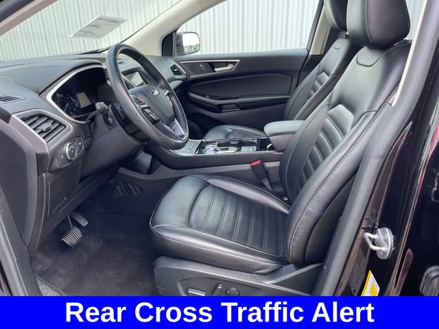 Used 2020 Ford Edge SEL w/ Cold Weather Package AWD/4WD image 9