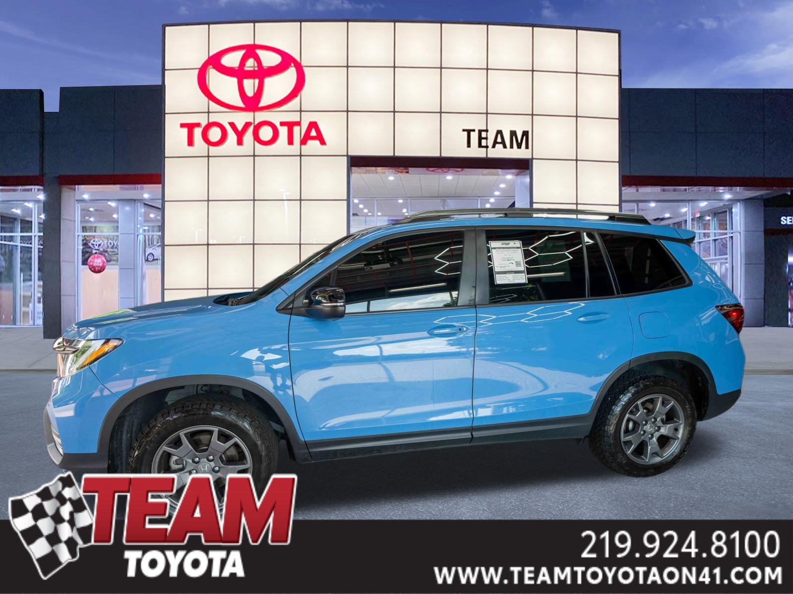 Used 2024 Honda Passport TrailSport image 1