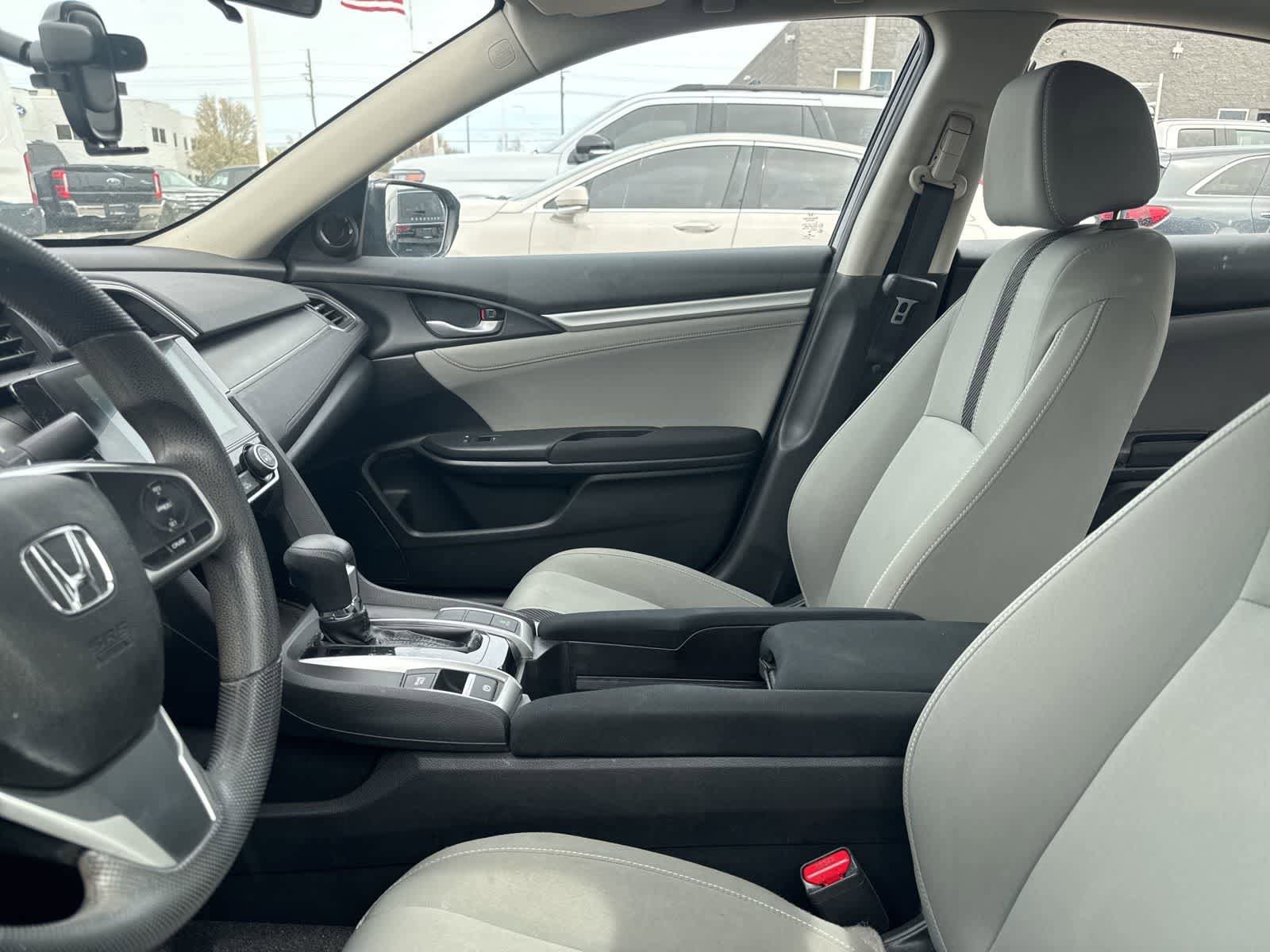 Used 2018 Honda Civic EX image 30