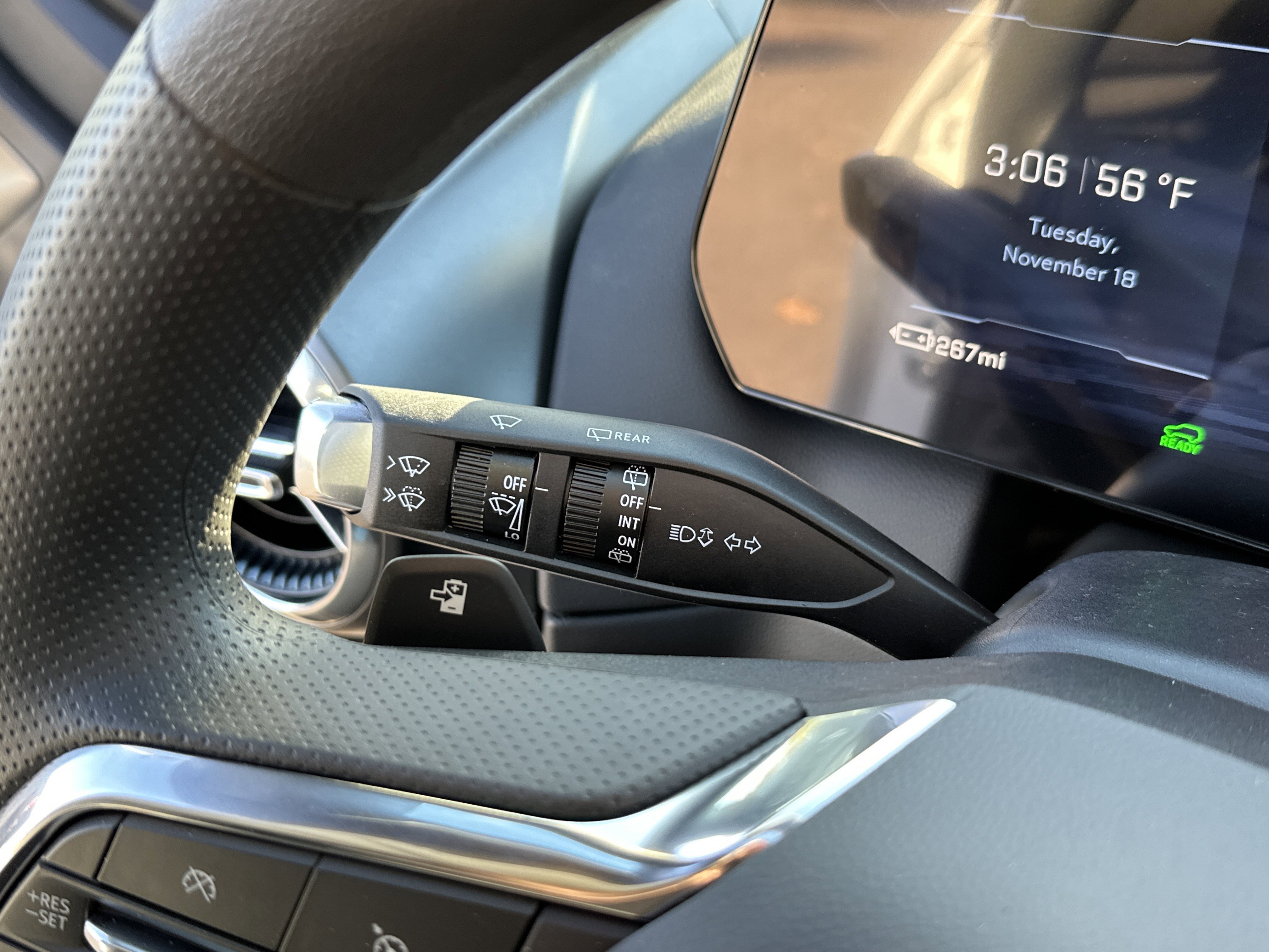 New 2026 Chevrolet Equinox EV LT image 19