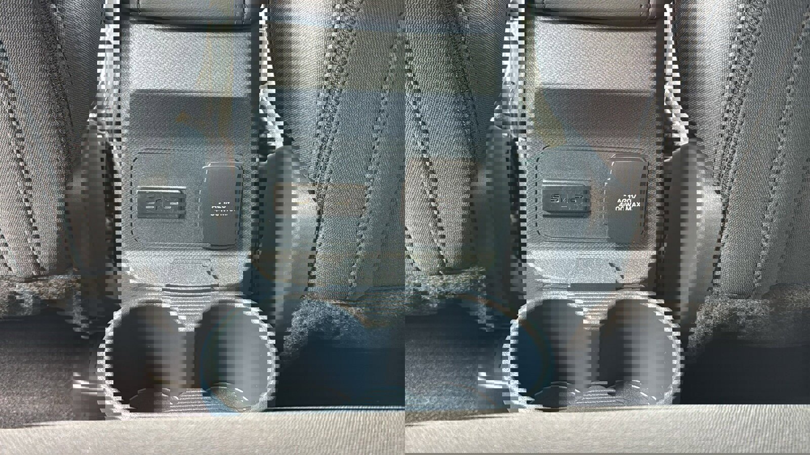 New 2026 Ford Maverick XLT image 40