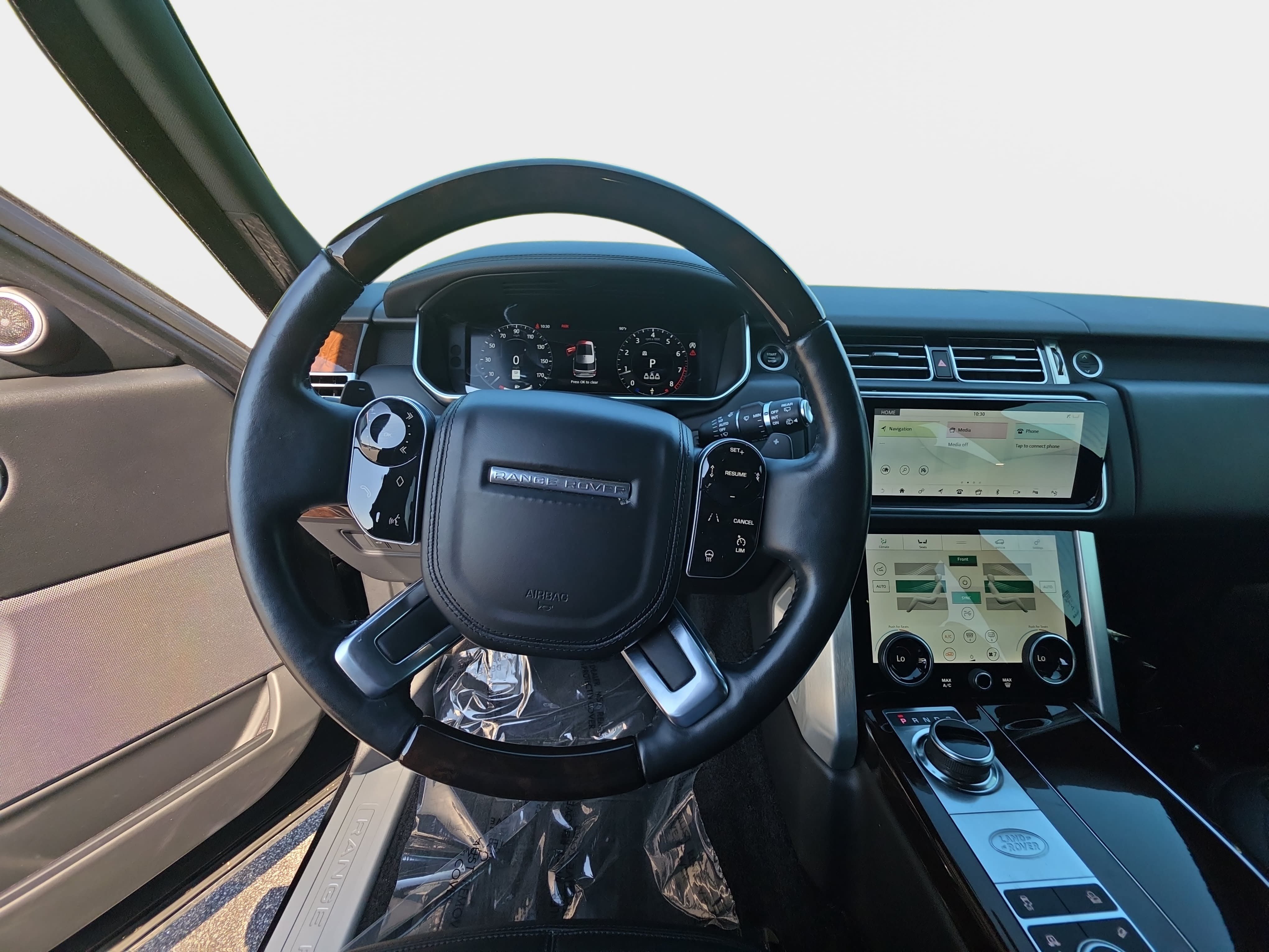 Used 2021 Land Rover Range Rover P525 Westminster Edition AWD/4WD image 17