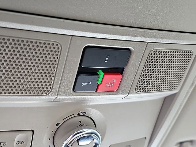 Used 2022 Volkswagen Passat 2.0T SE image 25