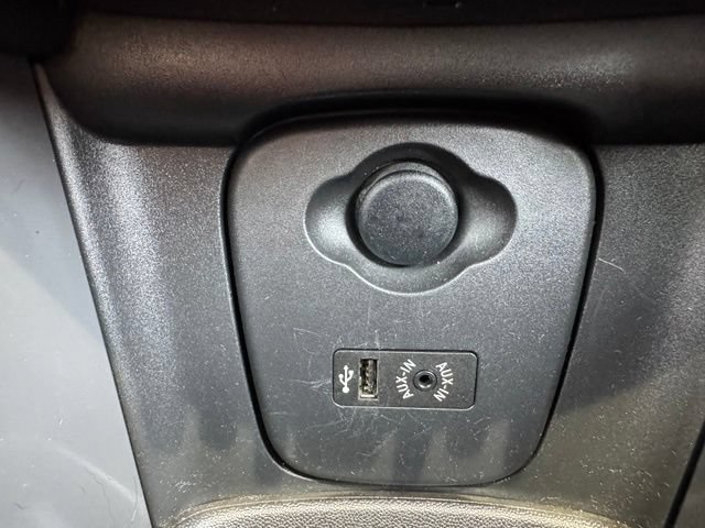 Used 2017 MINI Cooper 2-Door Hardtop FWD image 25