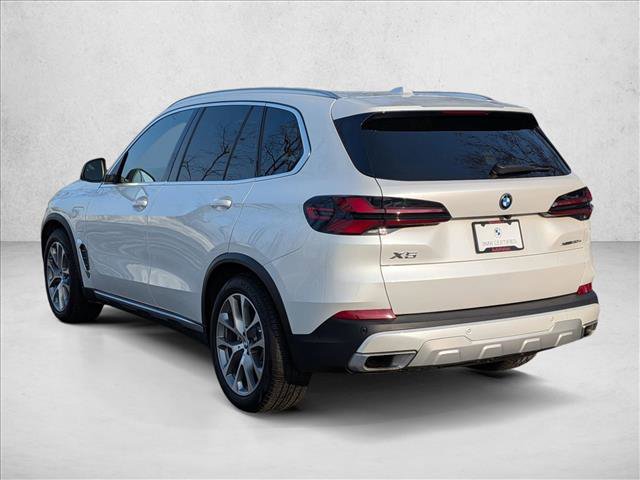 Certified 2026 BMW X5 xDrive50e w/ Premium Package image 8