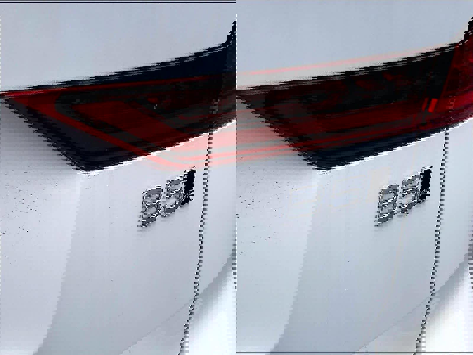 New 2026 Volvo XC60 B5 Ultra w/ Climate Package image 26